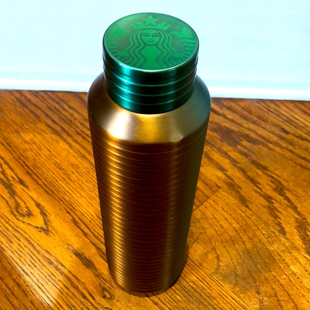 Starbucks Green Gold Ombre Vacuum Insulated 20 Oz Tumbler